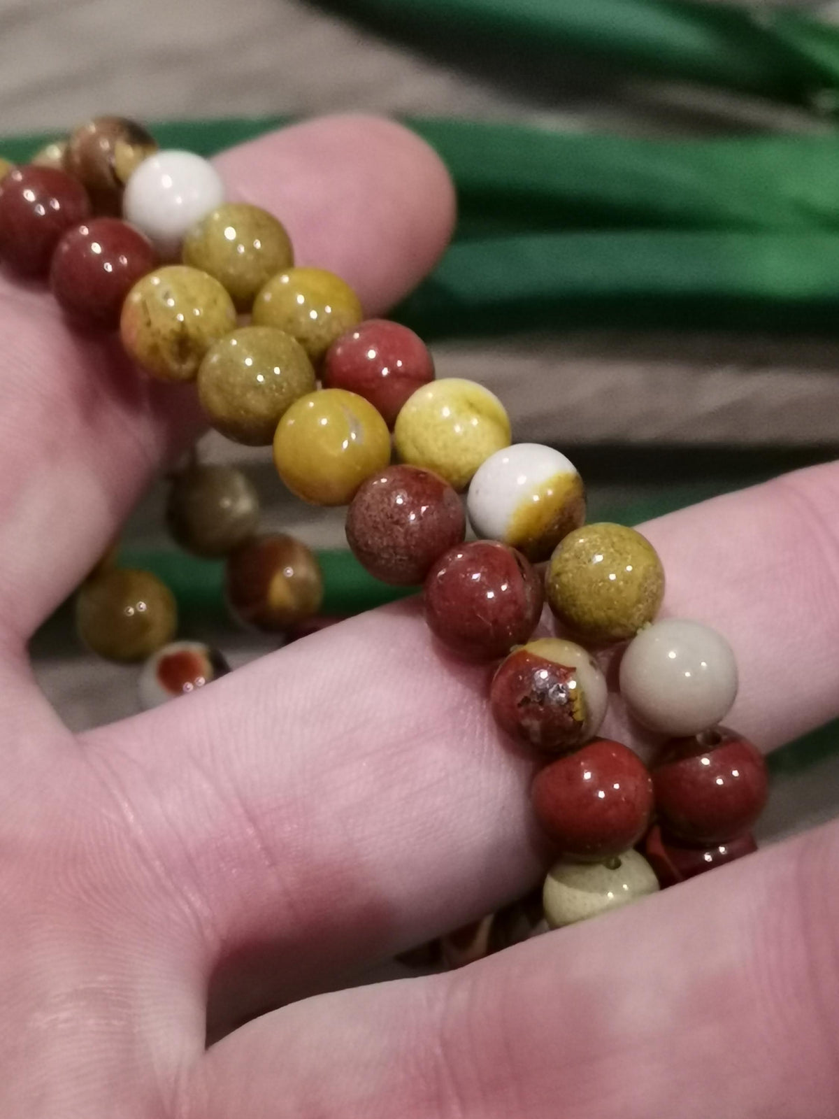 Jaspis Mookaite , mookaite / Armband ronde kralen van 8 mm / maatwerk vervaardigd