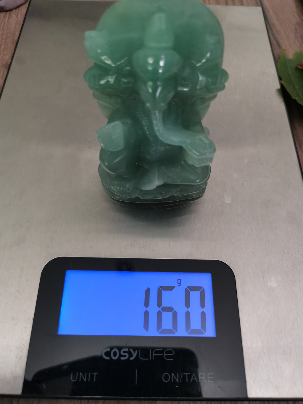 Dio elefante Ganesh; dio che rimuove gli ostacoli, avventurina, quarzo, ossidiana, howlite, ametista