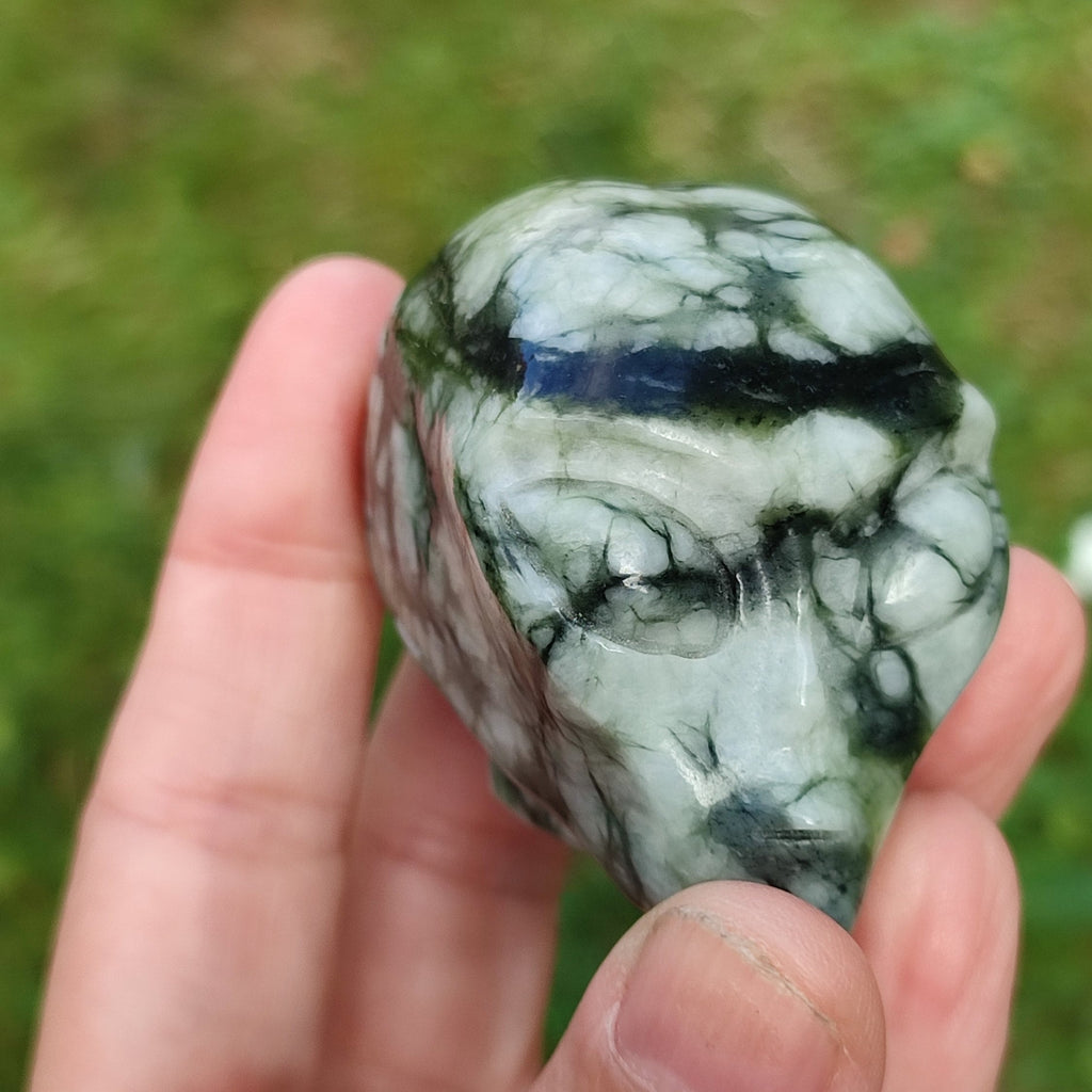 Jaspis Picasso Chinoise / Najeźdźca z kosmosu / Kolekcjonerska czaszka z naturalnego kamienia / dekoracja Skull, Cranio, SchÄdel, Craneo Crystal Skull