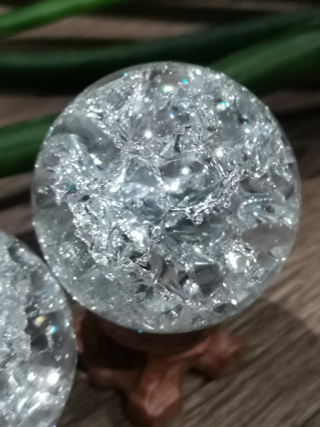Rock Crystal Quartz / Crackle Quartz / collector's sphere, meditation, recharging