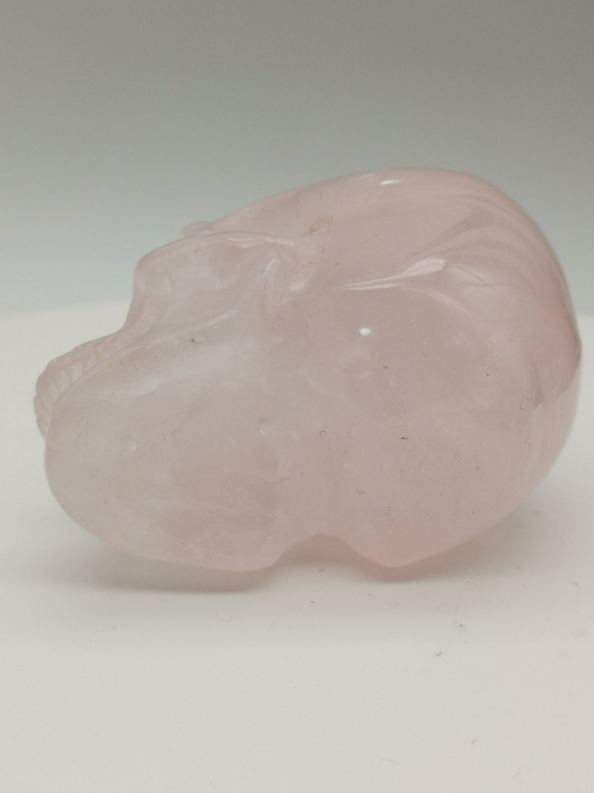 Crâne en quartz rose du Brésil – Pierre naturelle – 96 g