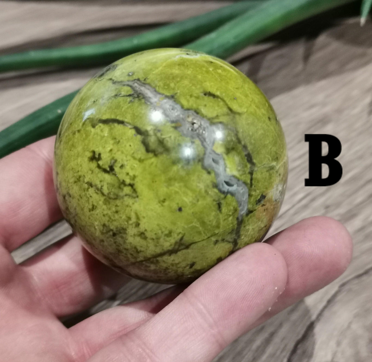 Ópalo Verde de Guatemala Raro , Piedra natural Tallada en Esfera , Bola de colección / A ELEGIR