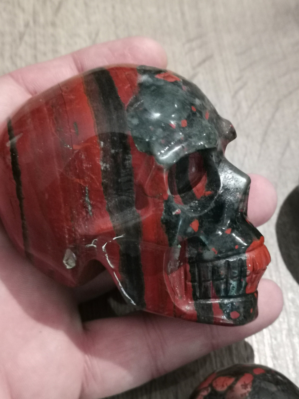 Jaspis heliotropowy / Afrykański krwawy jaspis / African blood stone, Rzeźba kryształowej czaszki 3,5 cala