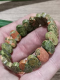 UNAKITE , Bracciale su misura in perla ovale sfaccettata da 14 x 9 mm