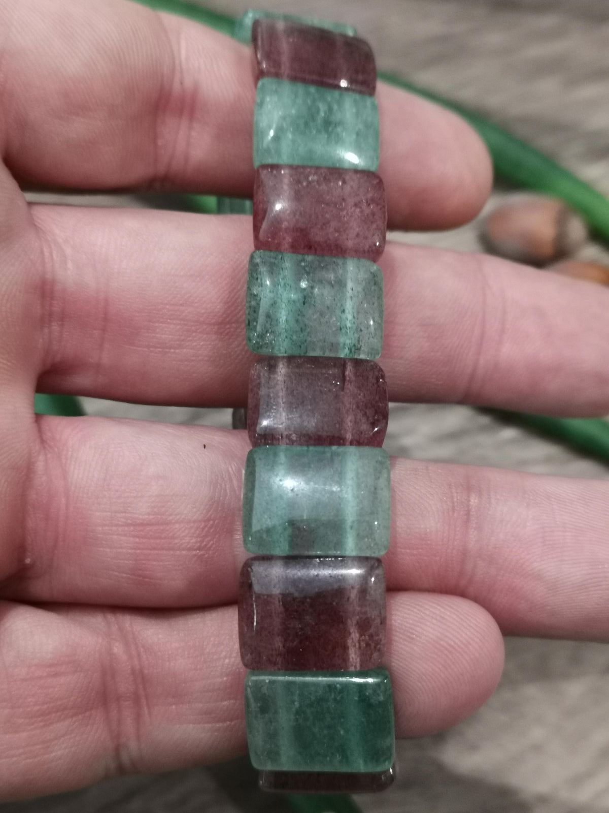Pulseira em quartzo morango – Contas retangulares bicolores