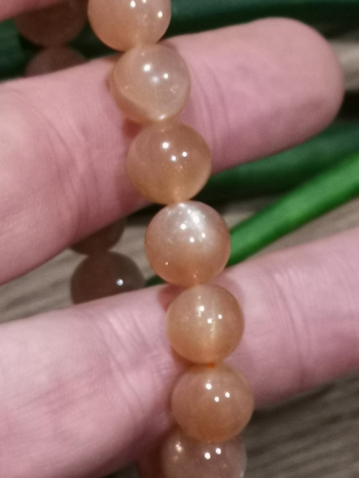 Bracciale in pietra del sole (eliolite) – Perle da 10 mm – AA+