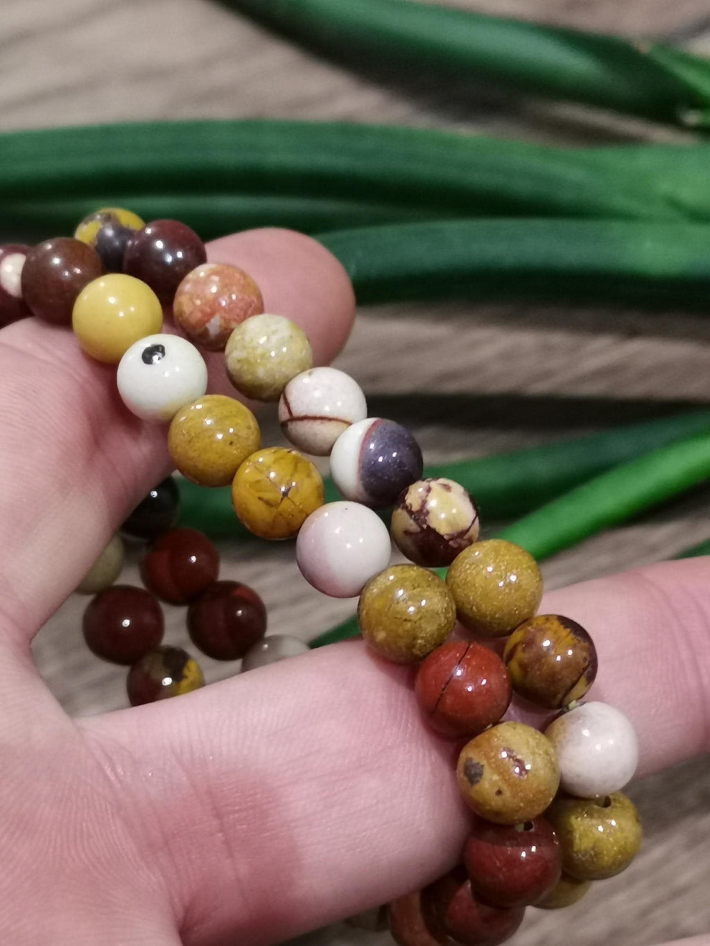 Jaspis Mookaite , mookaite / Armband ronde kralen van 8 mm / maatwerk vervaardigd