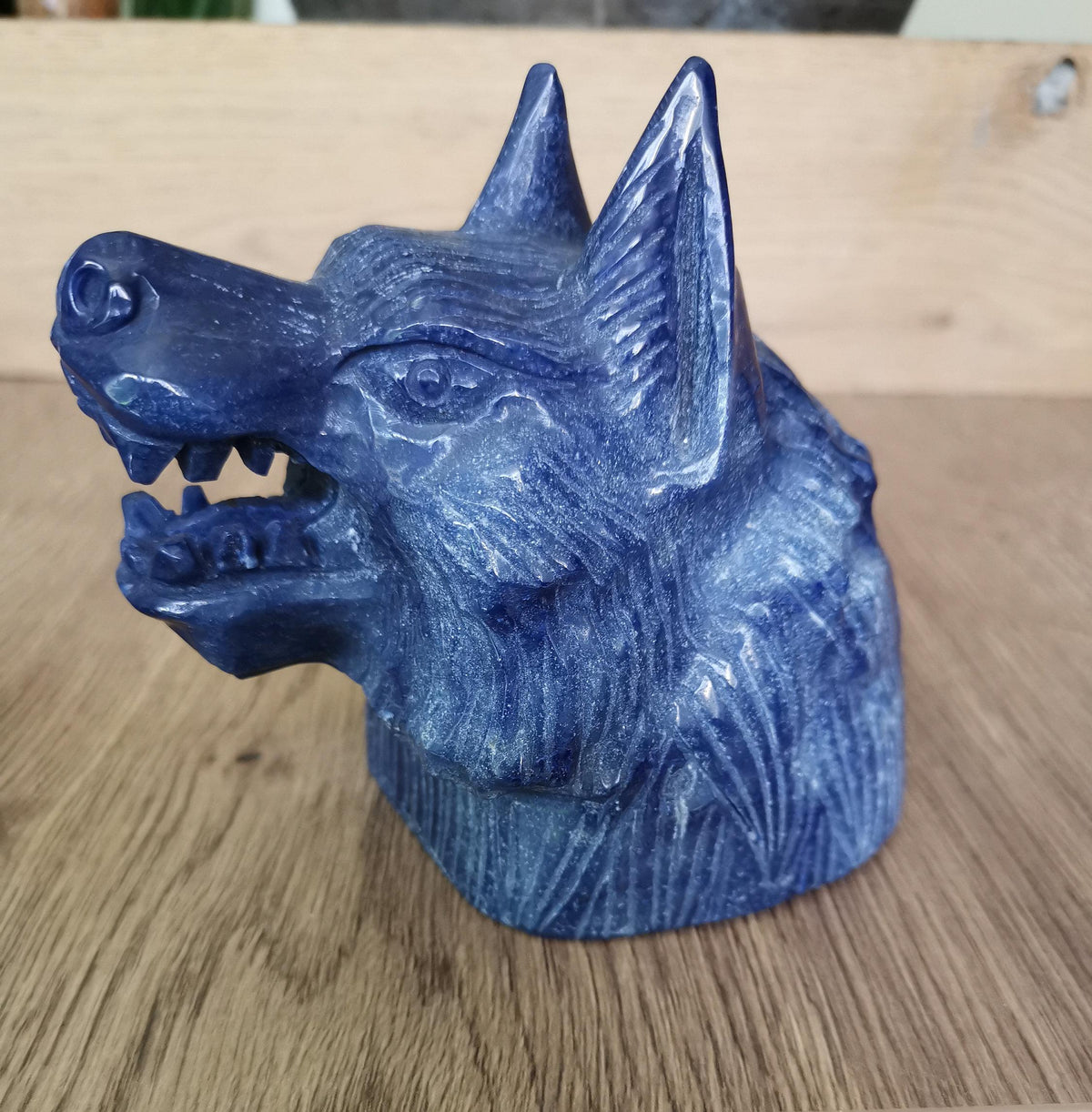 WOLF , Skulptur /Statue , Blaue Aventurin  -> Naturstein AA