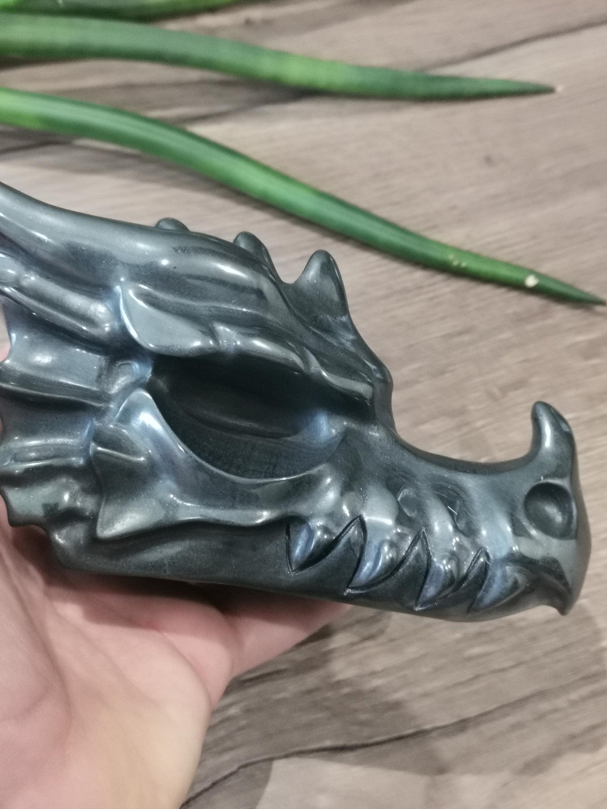 Dragon XL en hématite · Sculpture en pierre naturelle