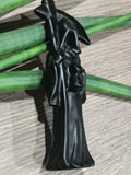 De Maaidier / De Dood , Beeldhouwwerk van Zwarte Obsidiaan / Bescherming