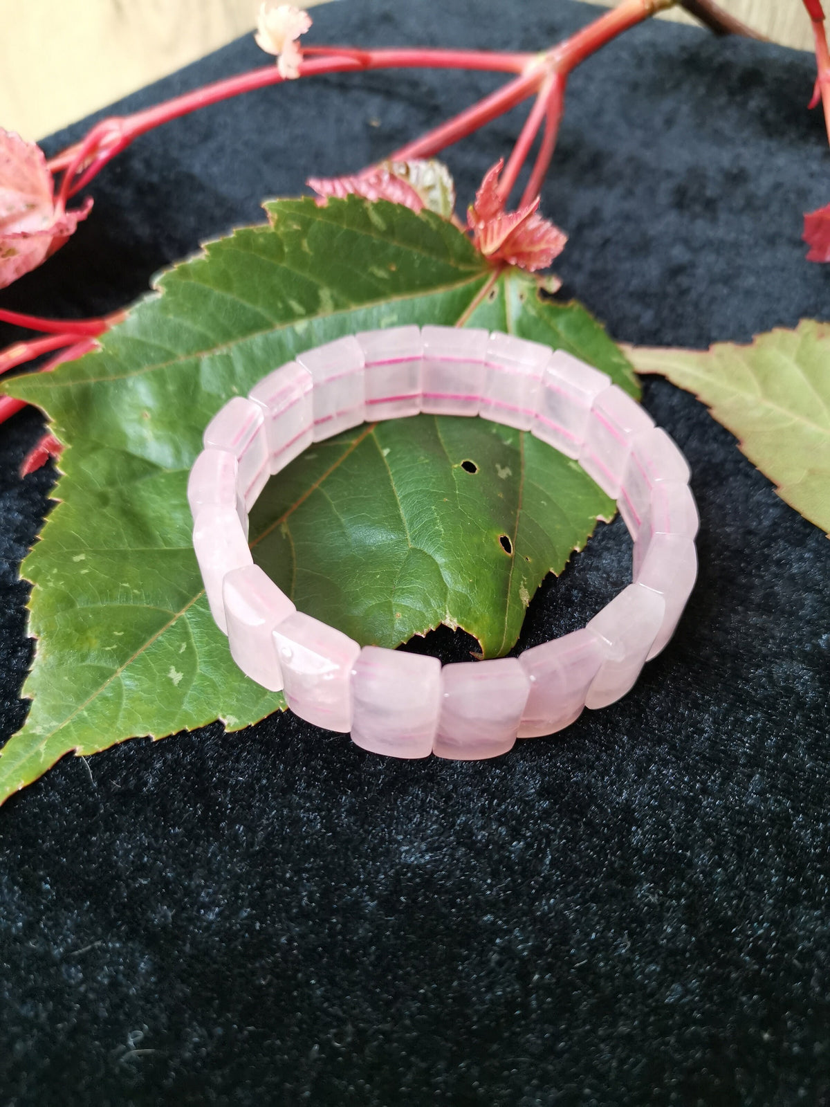 Quarzo rosa, perla rettangolare, pietra naturale dal bel colore omogeneo