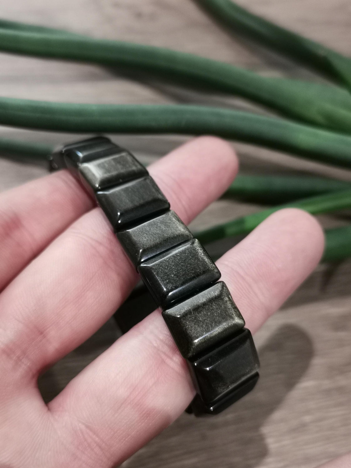 Bracelet en Obsidienne Dorée -> Perle Forme Lingotin de 15 / 11 mm , Circonférence intérieur 17 CM