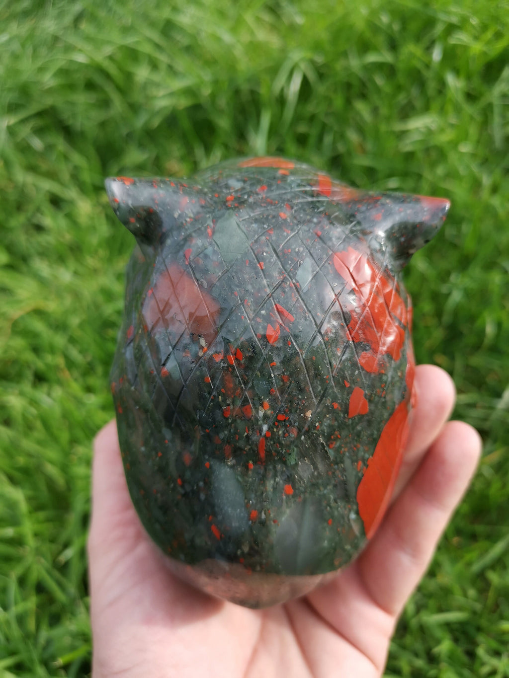 Jaspe de Sangre / Africana , Magnífica Calavera con cabeza de felino Pantera , piedra natural