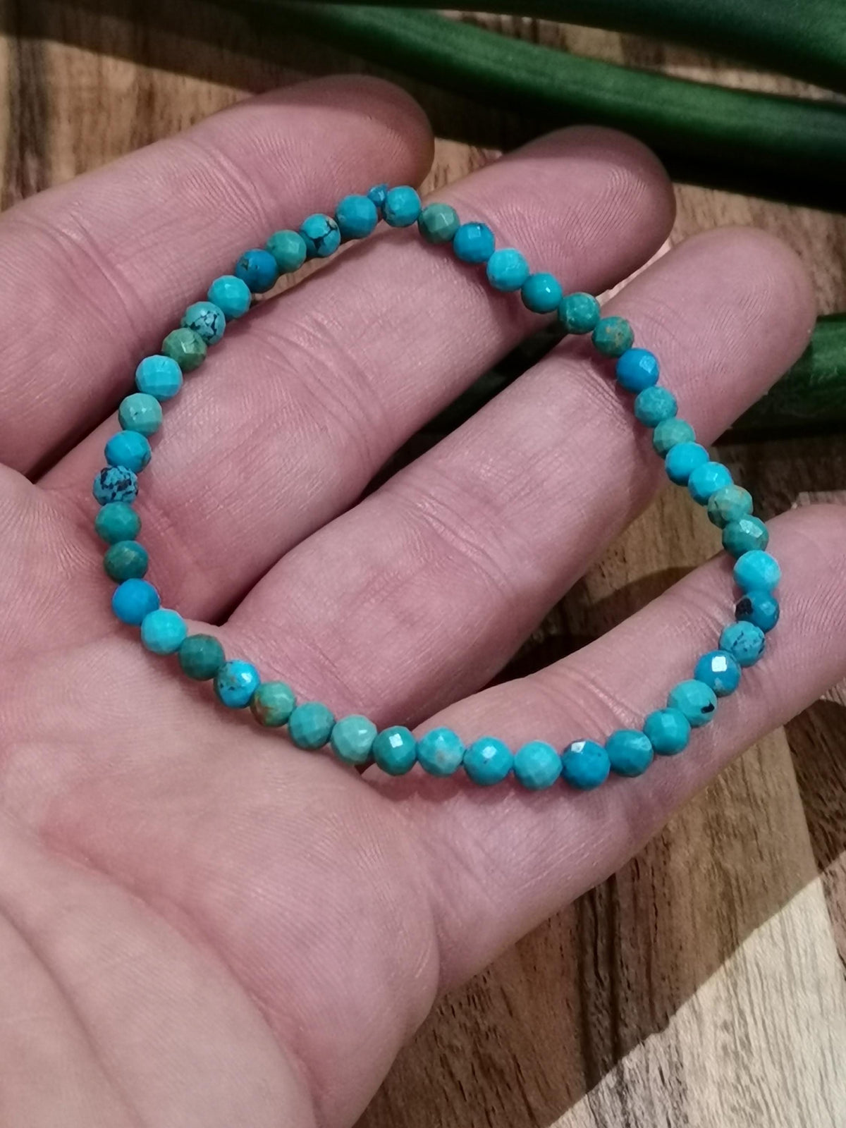 Turquesa do México  , Pulseira à medida à escolha  , Pérola redonda facetada de 4 mm