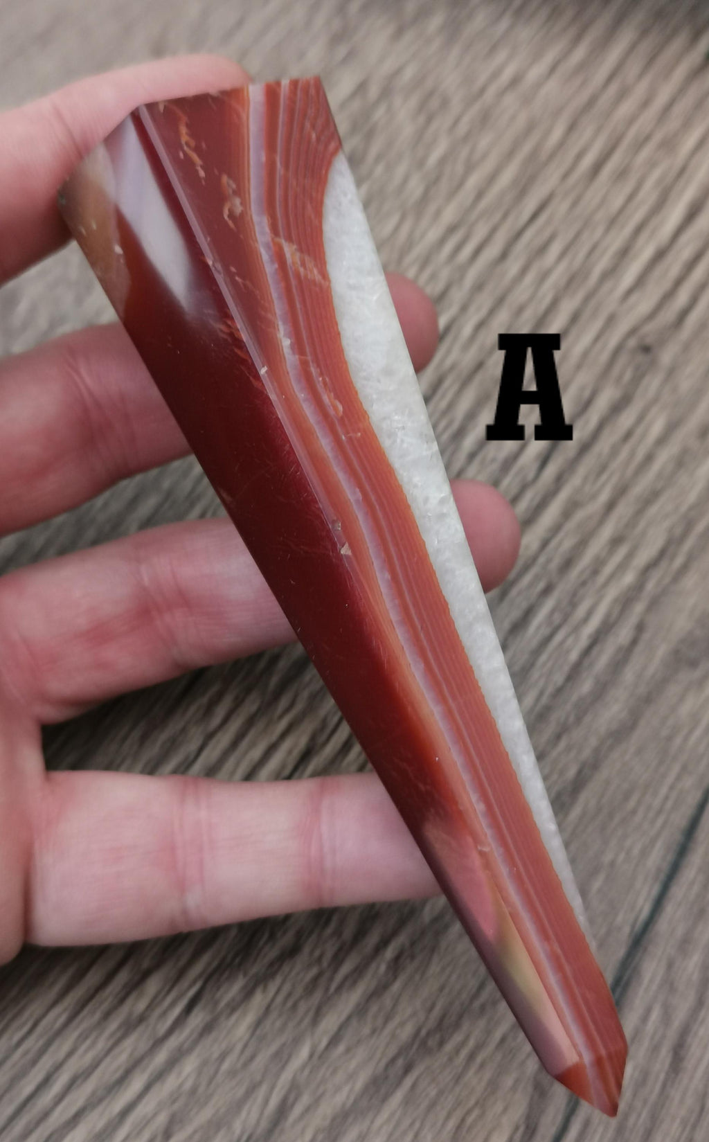 Orange Madagascar sardonyx agate – Choice of obelisk tower
