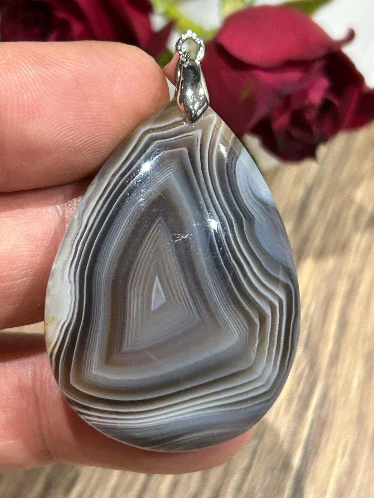 Pendentif goutte en agate du Botswana – 20 g