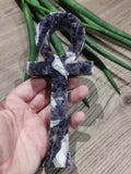 Krzyż Ankh z naturalnego kamienia – ametyst, sodalit lub biały jadeit