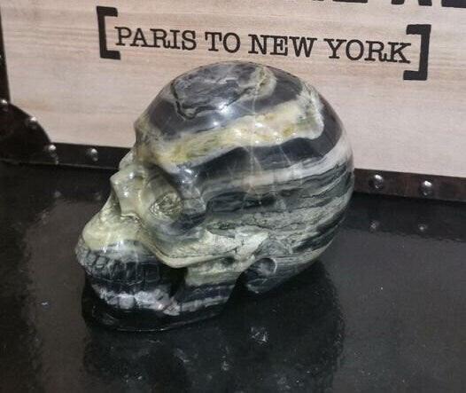 JADE Butter , Beurre Crâne en pierre naturelle , Mémento mori , Vanité
