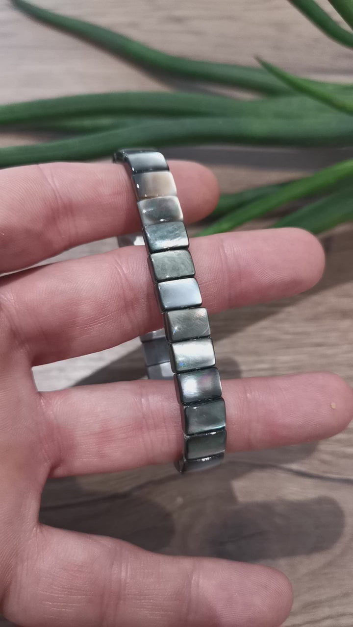 Concha de nácar preto, pérola Mabé de Taiti -> Pulseira com pérola retangular de 11 x 8 milímetros