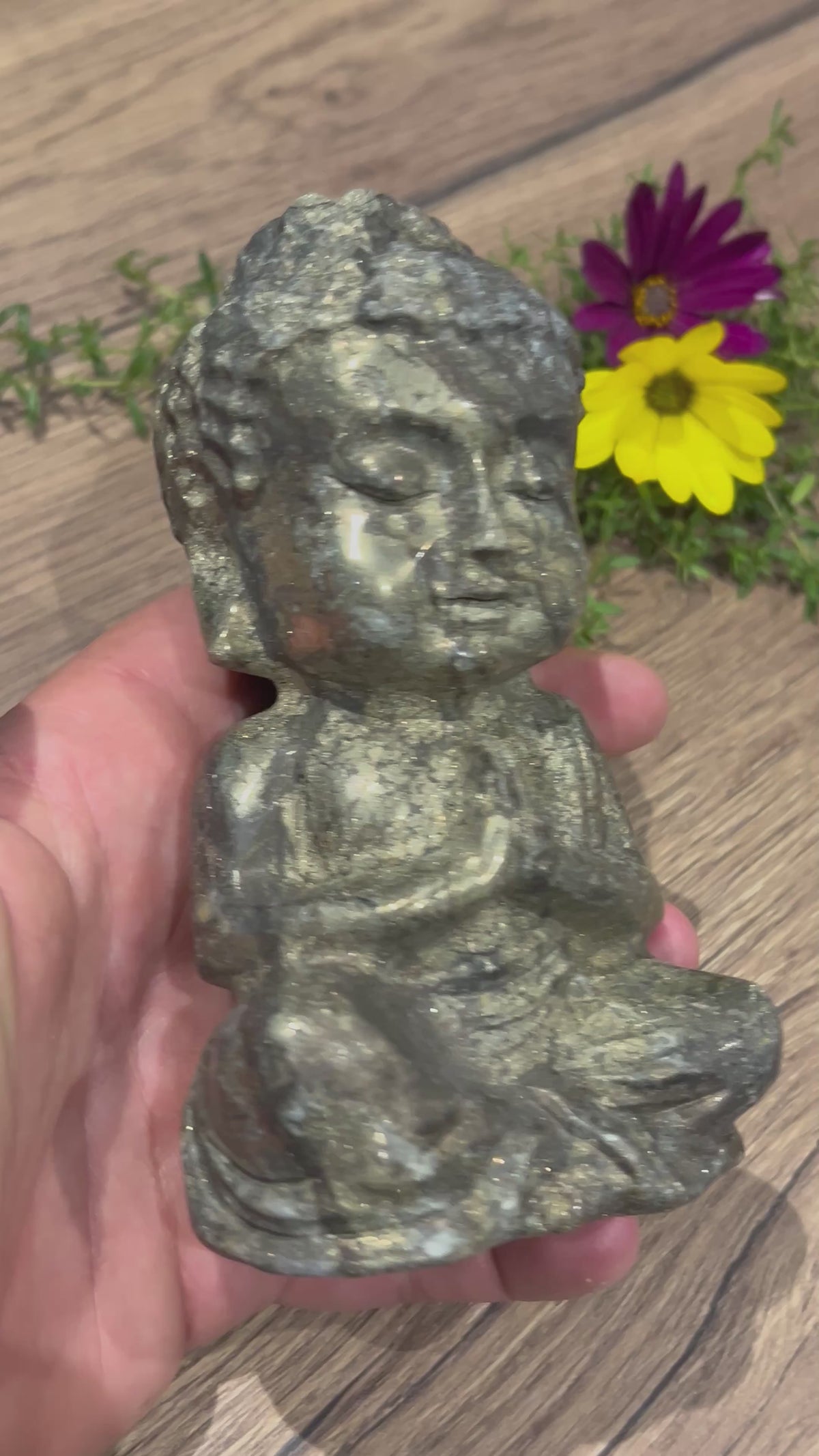 Pyriet uit Peru , Boeddha-sculptuur / standbeeld / Geslepen mineralen / Natuursteen / Feng Shui