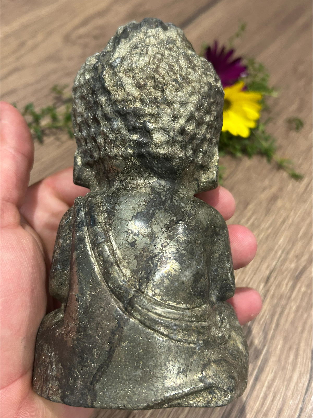 Pyriet uit Peru , Boeddha-sculptuur / standbeeld / Geslepen mineralen / Natuursteen / Feng Shui