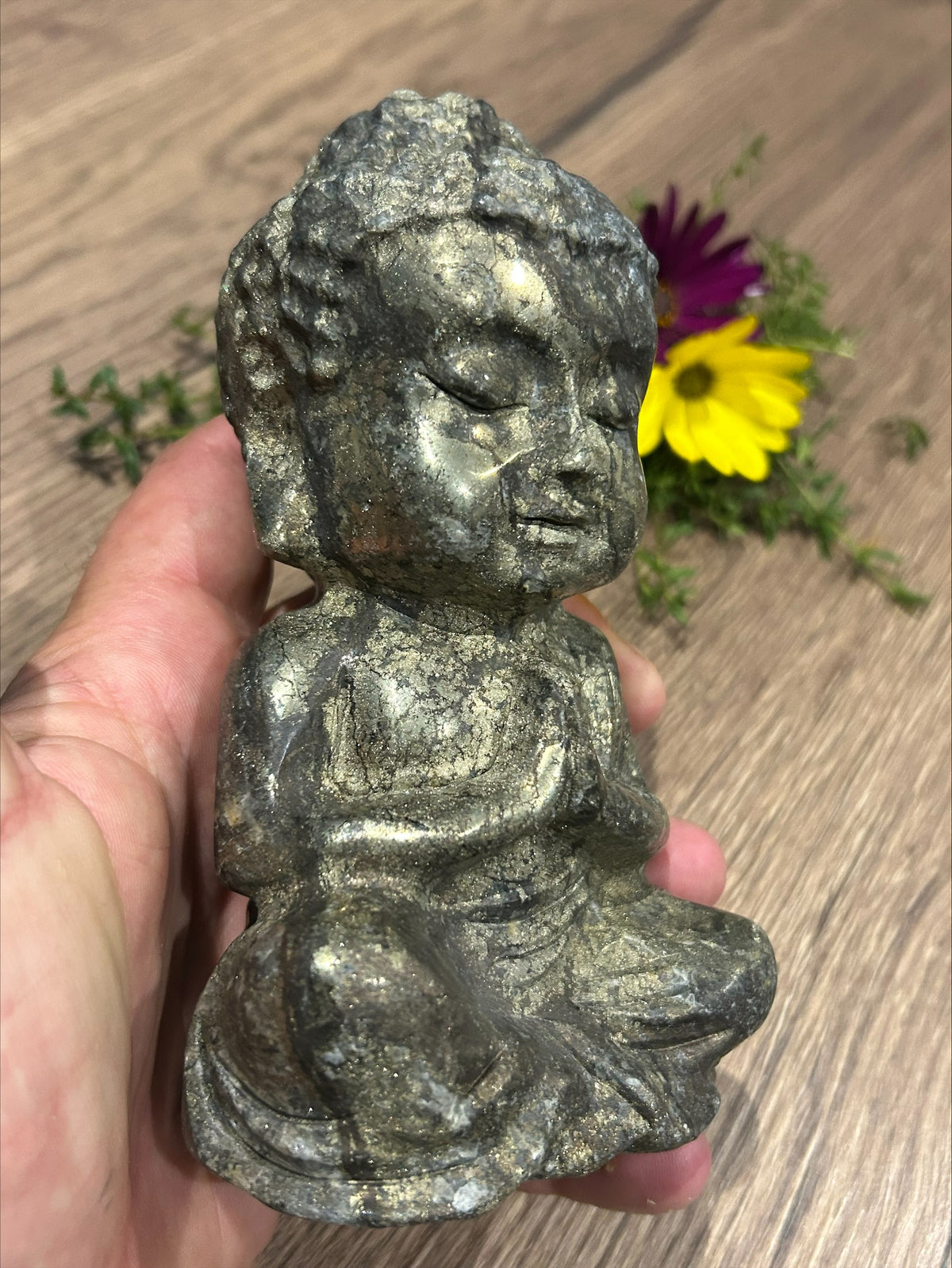 Pyriet uit Peru , Boeddha-sculptuur / standbeeld / Geslepen mineralen / Natuursteen / Feng Shui